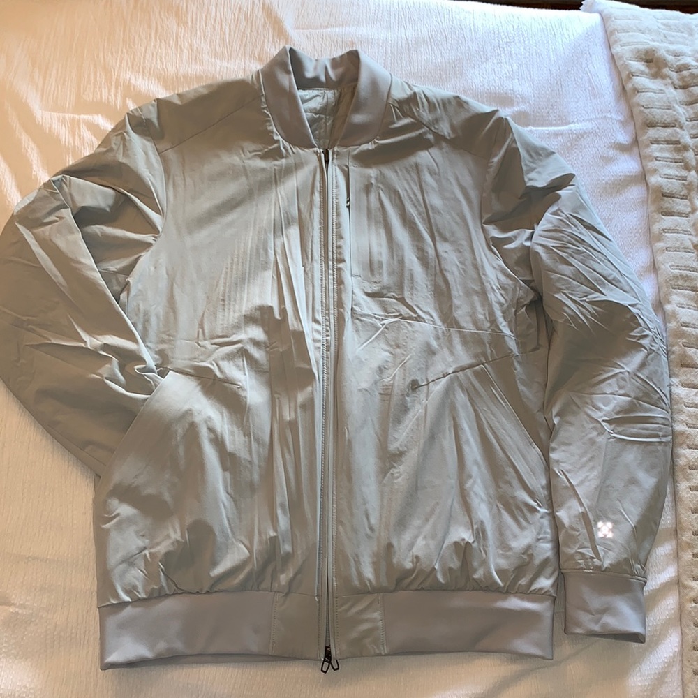 Lululemon Men’s Reversable Bomber Jacket